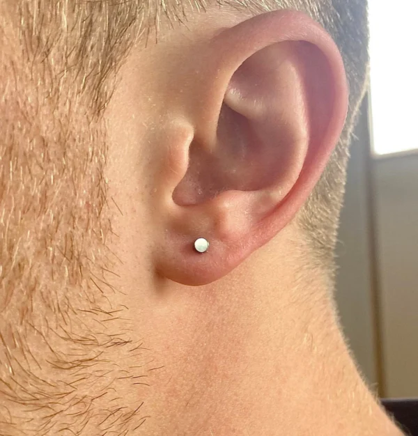 925 silver mens earring in zirconia stone