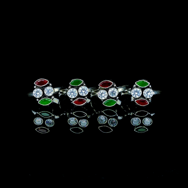 Oval Design Oxidise Silverse Toe Rings
